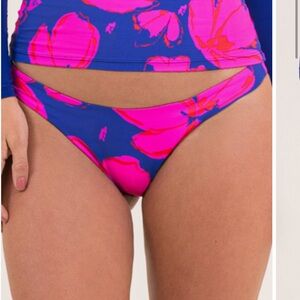 Maaji NWT SZ 3XL- Sky Garden Splendour